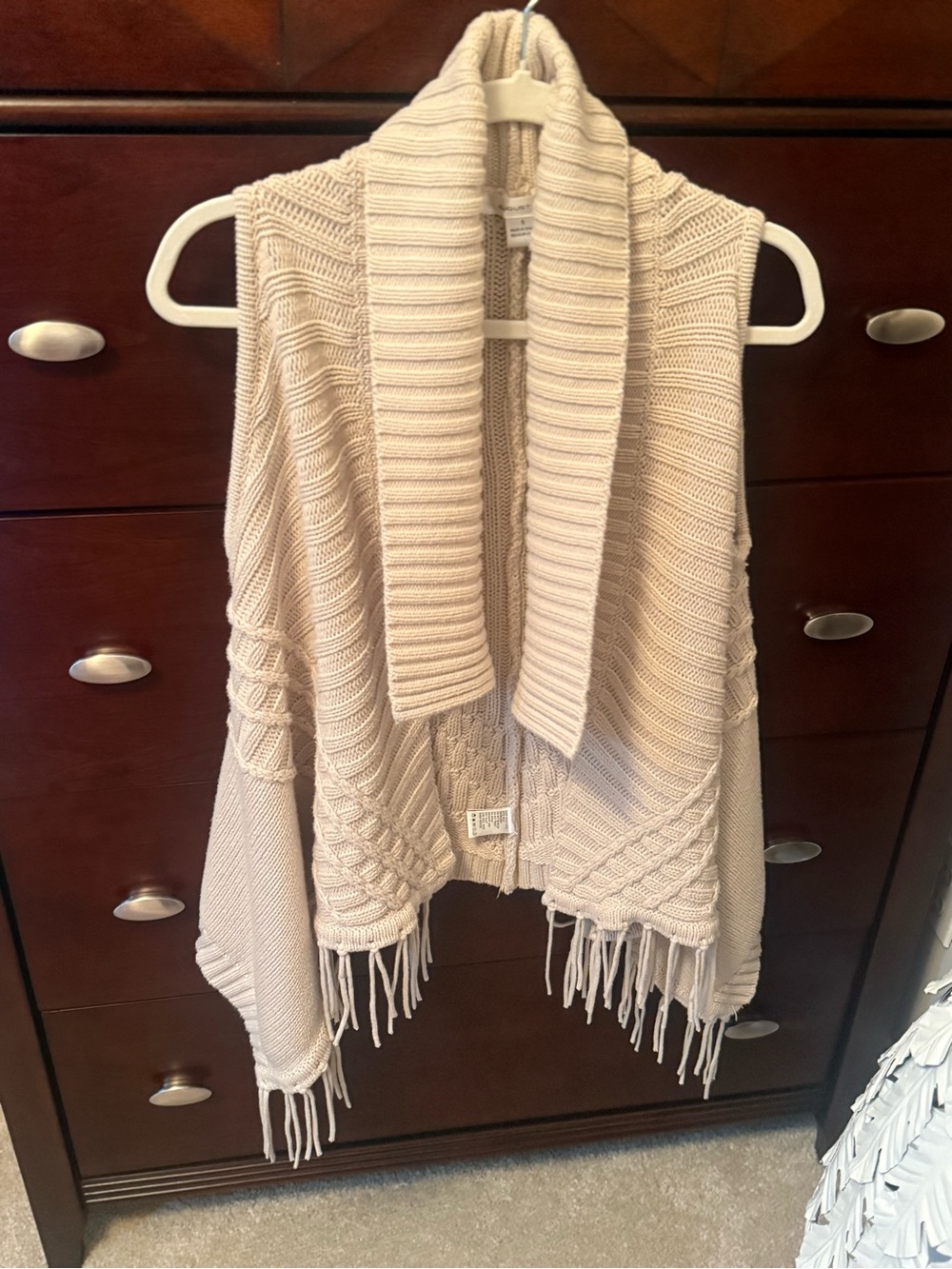 august silk Cream Open-Front Fringe Knit Shawl Vest